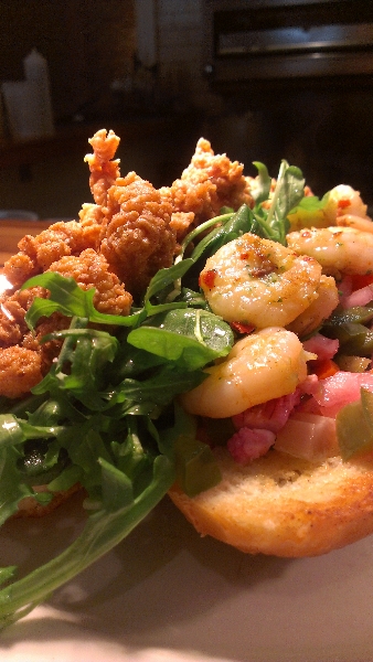 fried-oyster-poboy